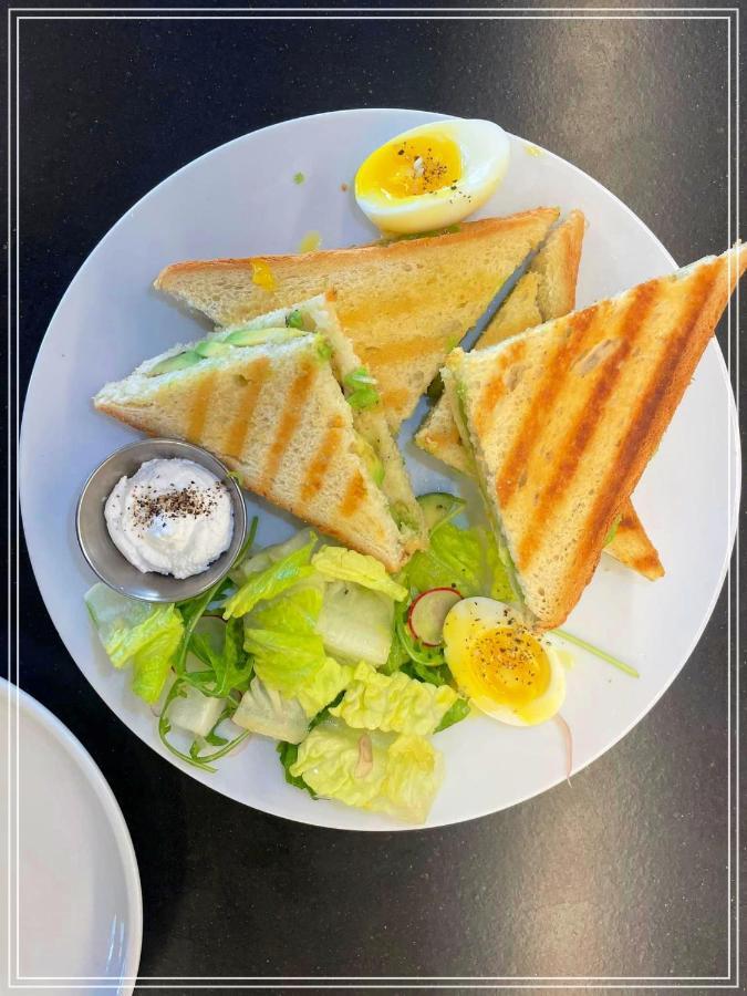 Beach Boutique Hotel And Spa By Tlv Hotels Tel Aviv Eksteriør bilde